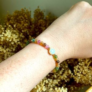 Natural stone bracelet with pearl